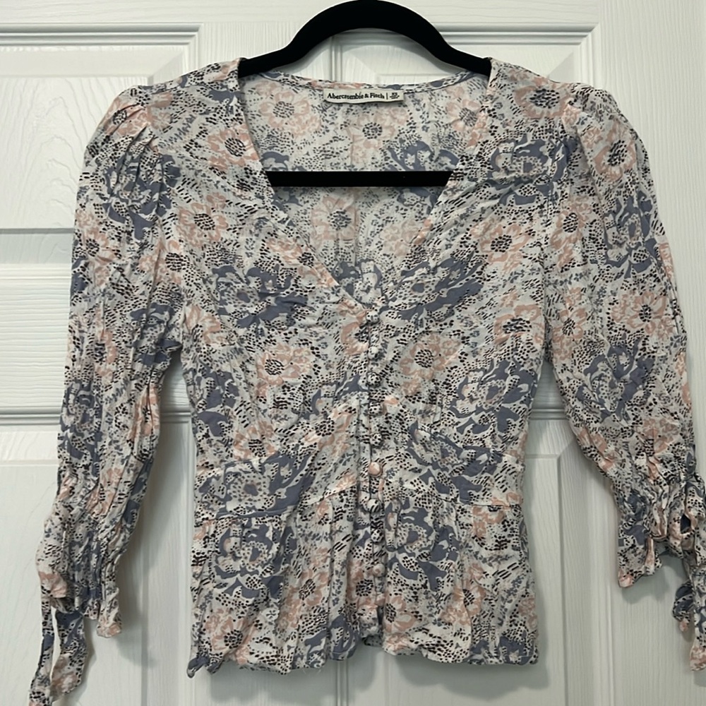 Abercrombie & Fitch Top